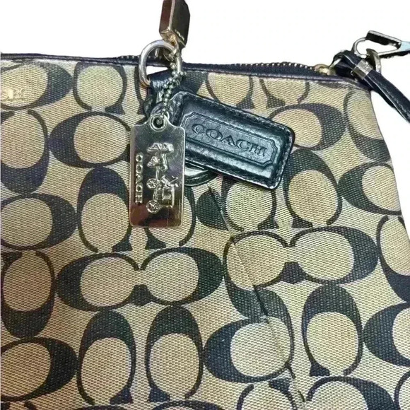 Coach Madison Kelsey Satchel No.H1381-28562 Detachable Strap For A Crossbody - Picture 6 of 13